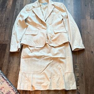 Antonio Melani Cream Pinstripe Blazer and Skirt Set size 6